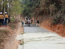 PT Samudera Banten Jaya Wujudkan Kepedulian Bagi Warga, Bangun Infrastruktur Jalan Desa